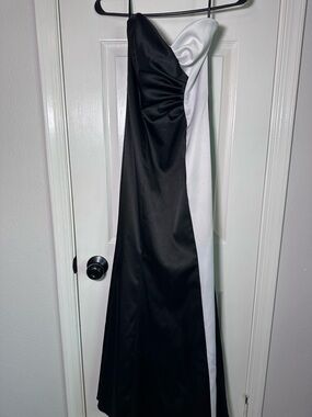 Vtg Jessica McClintock Dress 1 Prom Color block Strapless Gown Y2K
34084-03